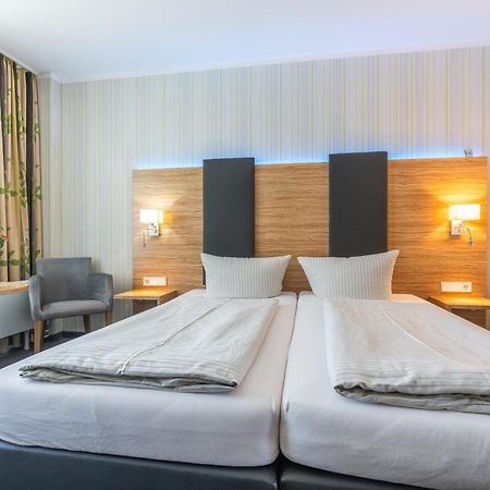 Seehotel Forst ภายนอก รูปภาพ