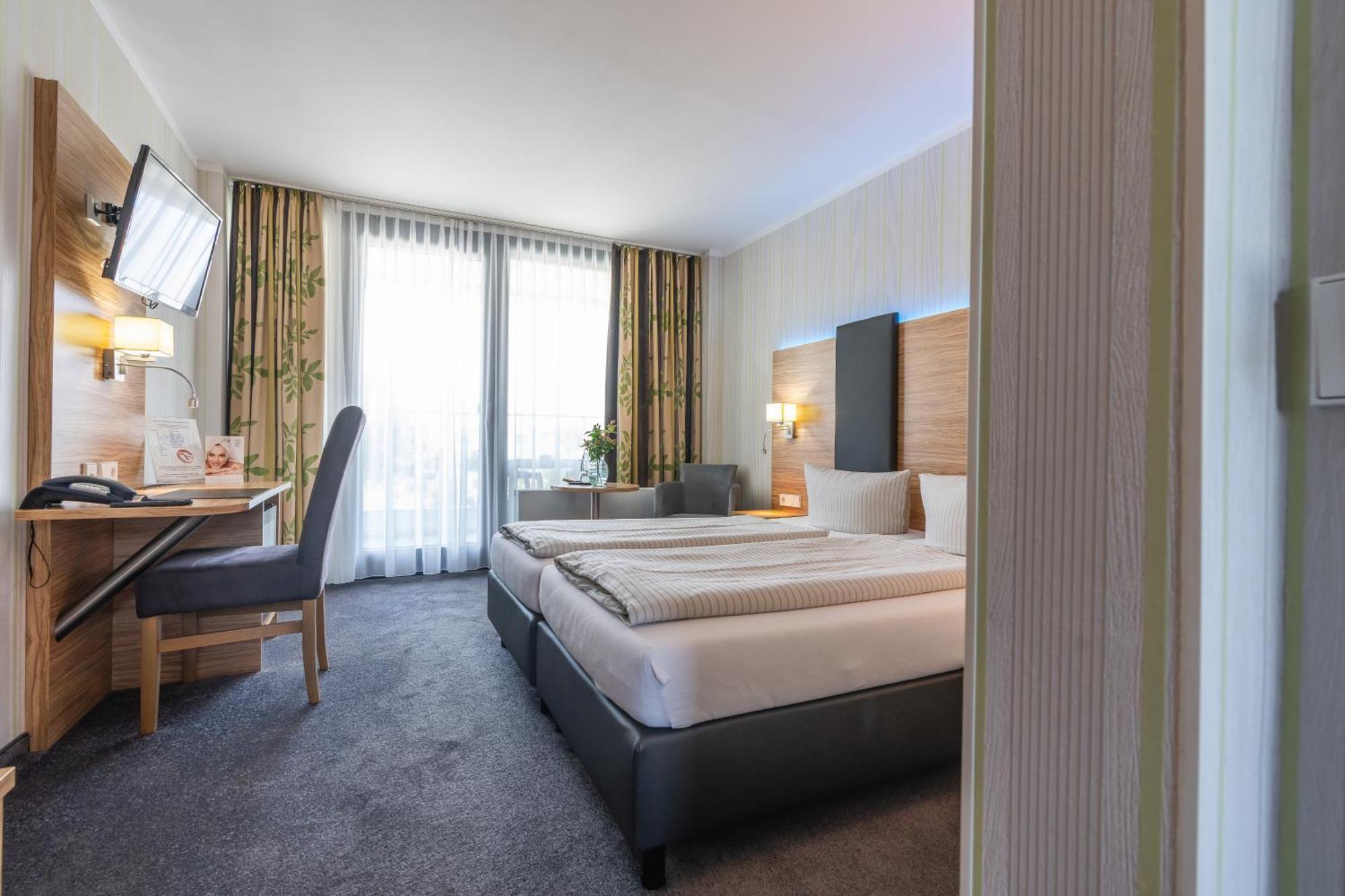Seehotel Forst ภายนอก รูปภาพ